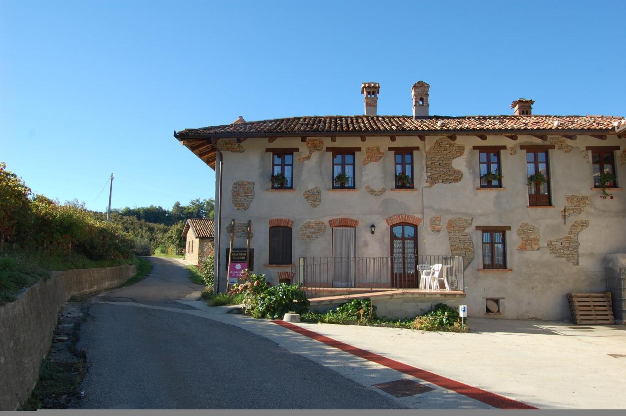 Agriturismo 'D Raine Montelupo Albese Εξωτερικό φωτογραφία
