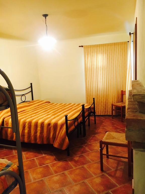 Agriturismo 'D Raine Montelupo Albese Εξωτερικό φωτογραφία