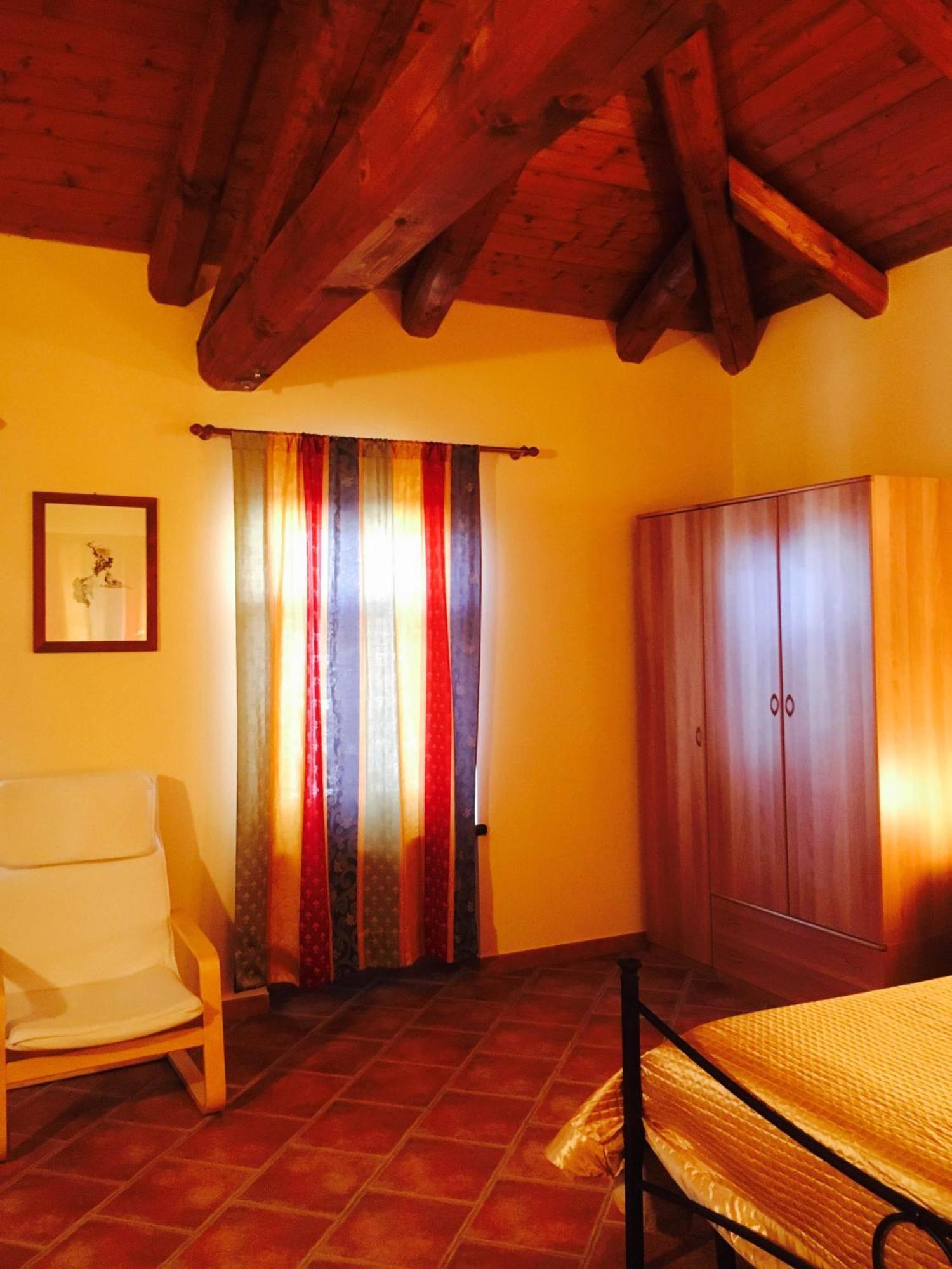 Agriturismo 'D Raine Montelupo Albese Εξωτερικό φωτογραφία